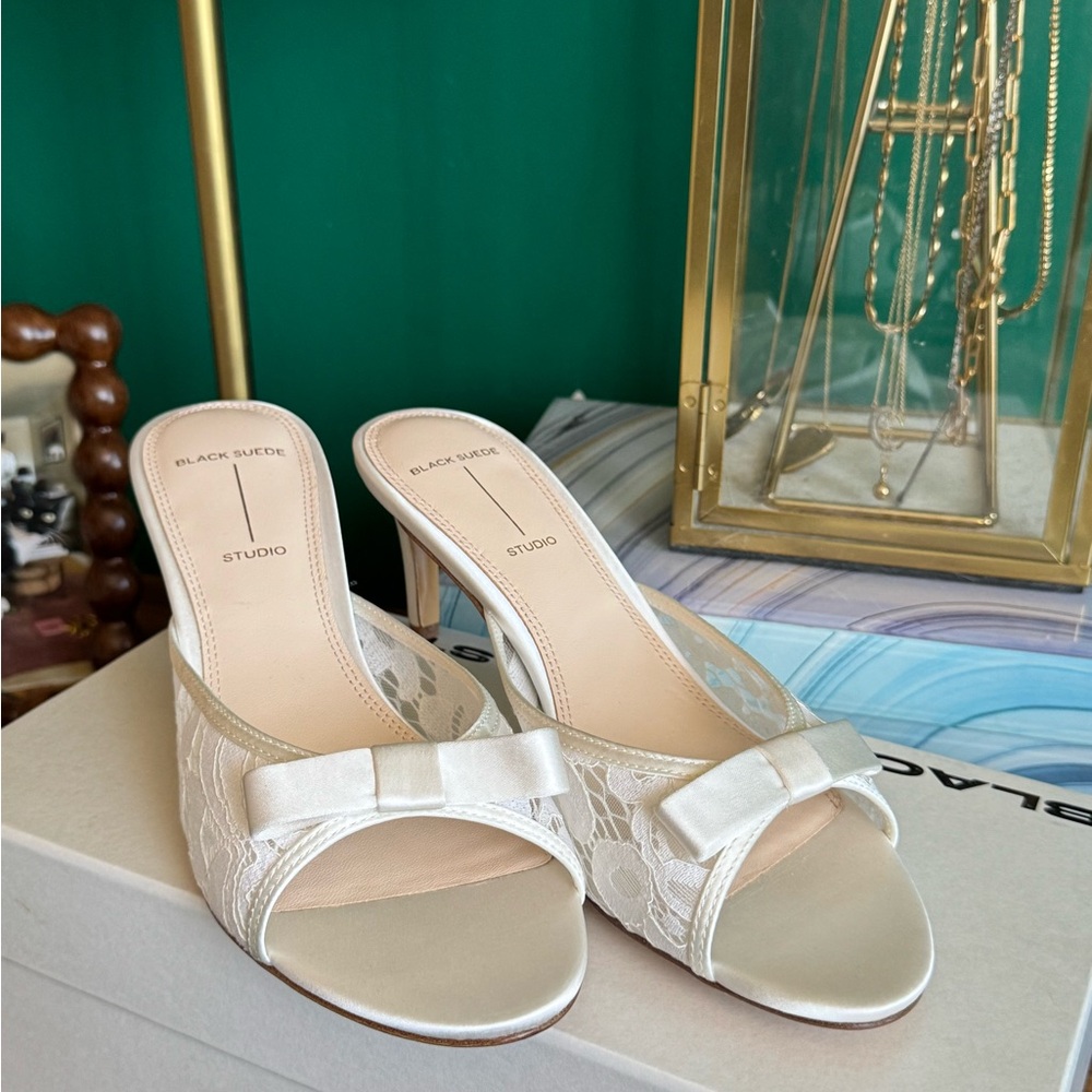 Black Suede StudioWomen's Lace Slipper Mule Sandals EU 39 US 8